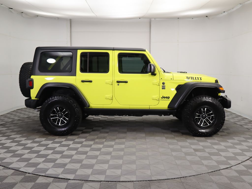 Thumbnail: 2024 Jeep Wrangler - 4