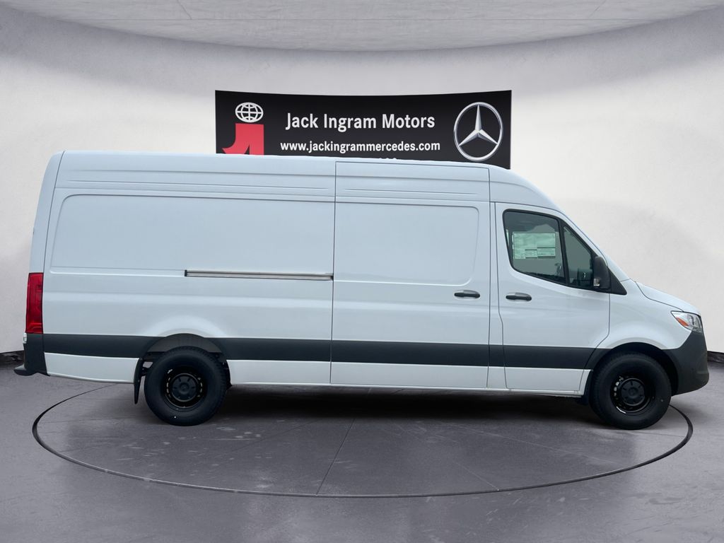 new 2026 Mercedes-Benz Sprinter 2500 car