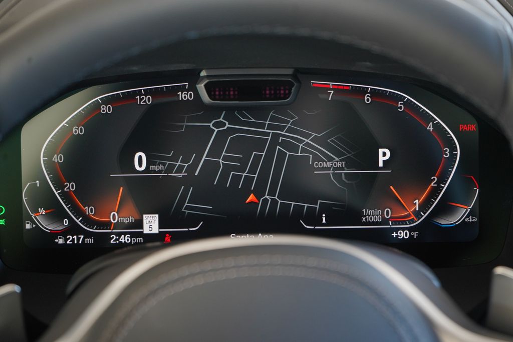 Thumbnail: 2026 BMW 8 Series - 17