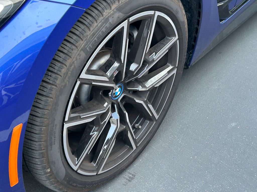 Thumbnail: 2023 BMW i4 - 3