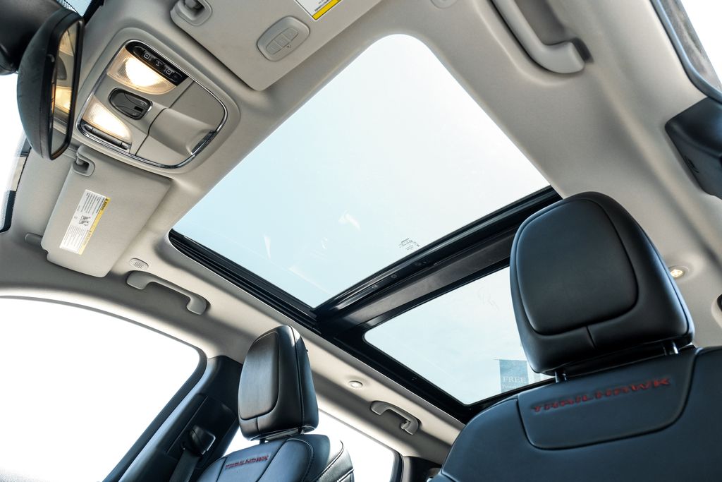used 2022 Jeep Cherokee car, priced at $25,800