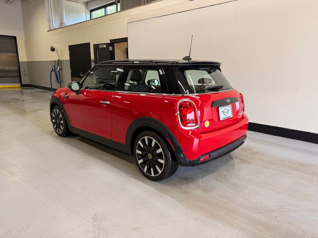 Thumbnail: 2024 MINI Cooper - 3