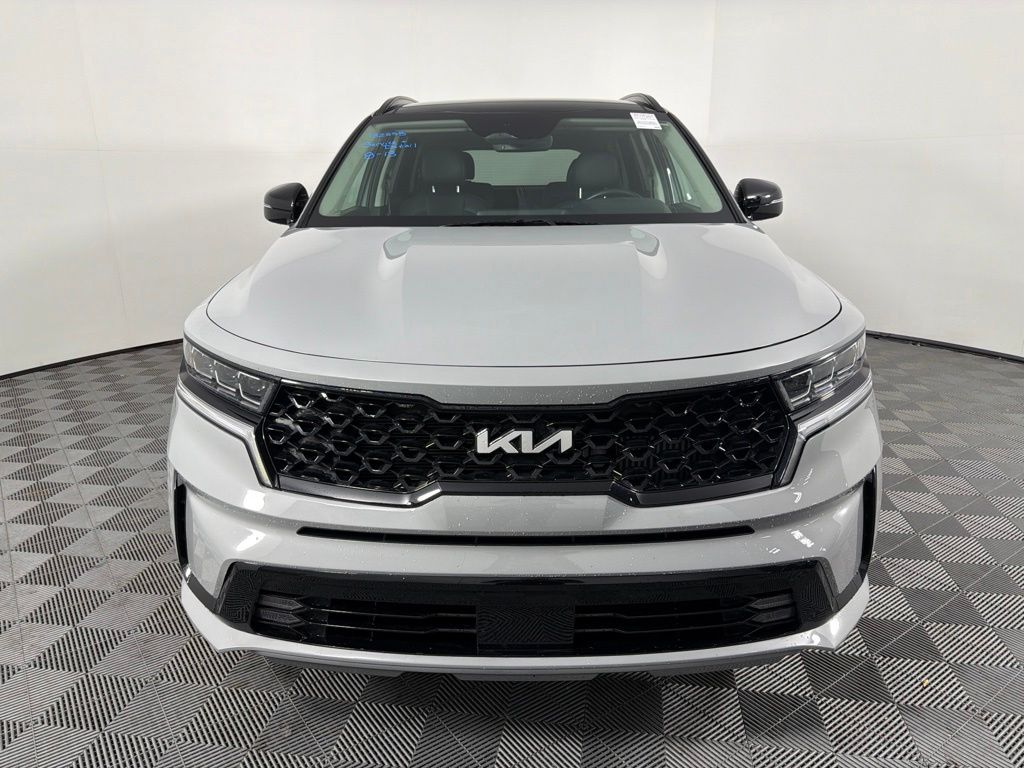 Thumbnail: 2023 Kia Sorento - 2
