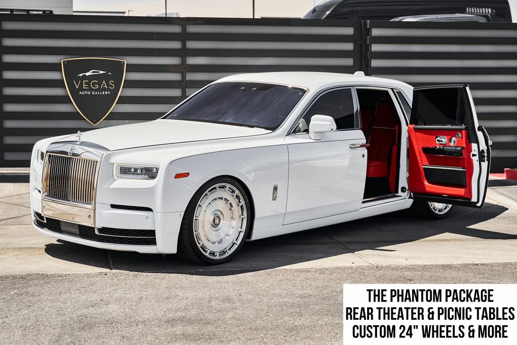 Arctic White 2021 Rolls-Royce Phantom Sedan Rear-Wheel Drive 8-Speed Automatic