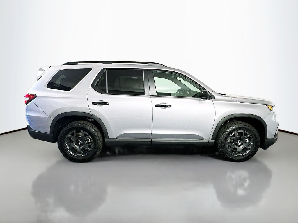 Thumbnail: 2025 Honda Pilot - 4