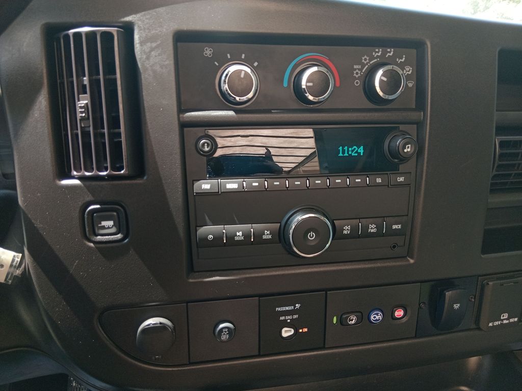 2023 Chevrolet Express Cutaway Work Van