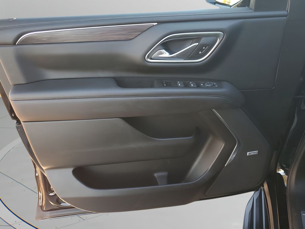 Used Car 2021 Chevrolet Suburban  Lt For Sale Under $50,000 In Austin, Texas