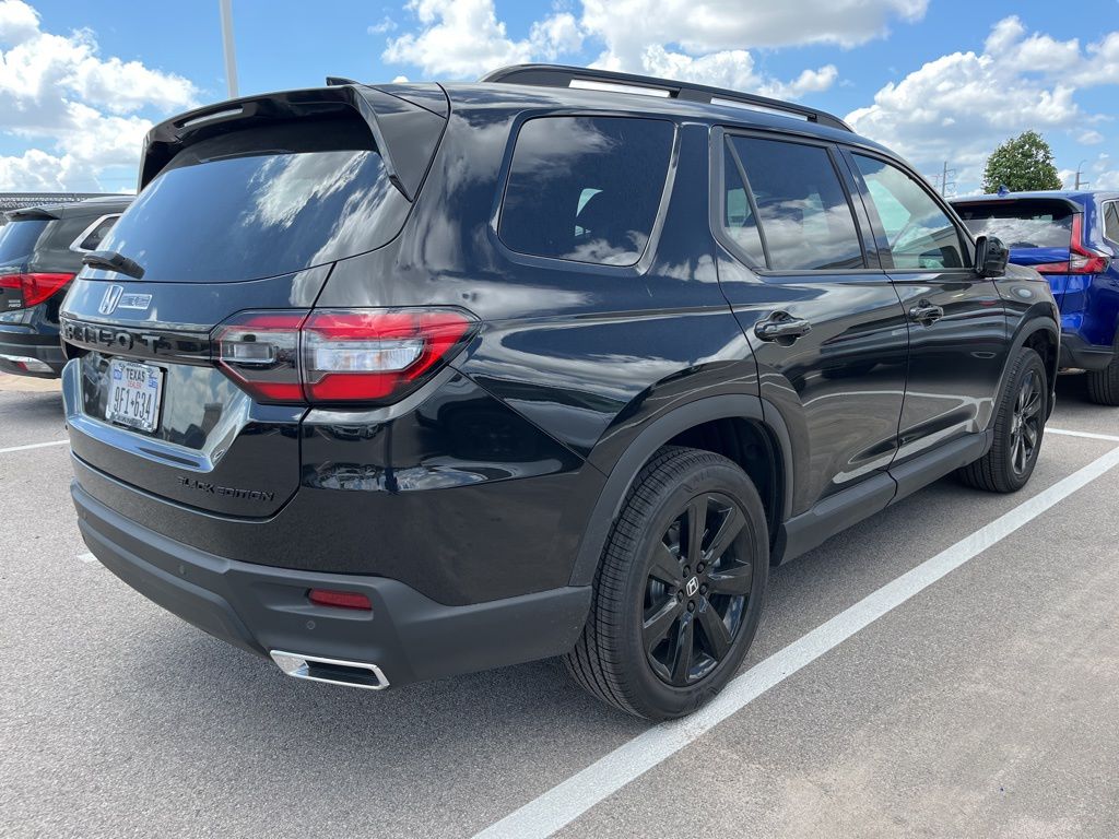 Thumbnail: 2025 Honda Pilot - 3