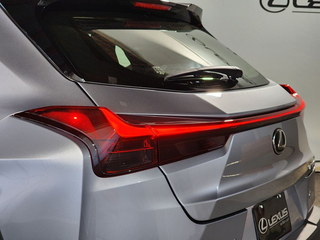 Thumbnail: 2026 Lexus UX - 10