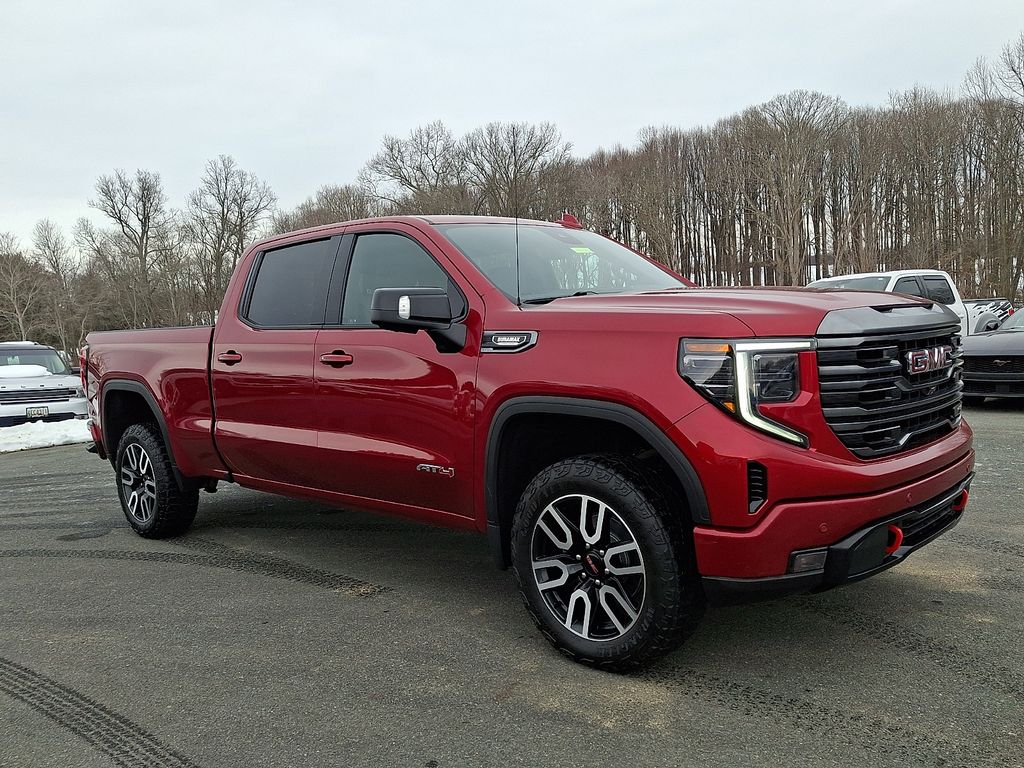 2023 GMC Sierra 1500 AT4 Crew Cab 4WD