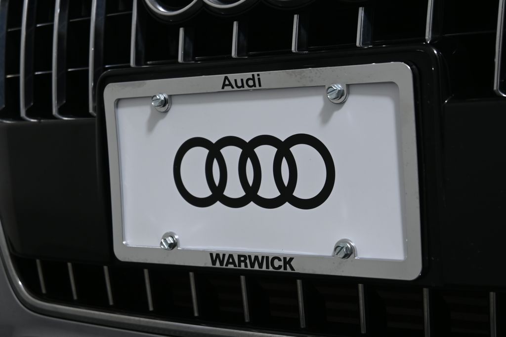Thumbnail: 2016 Audi Q5 - 13