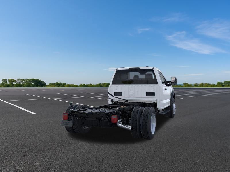 New 2025 Ford Super Duty F-550 Chassis Regular Cab (DRW) 169" Wheelbase XL