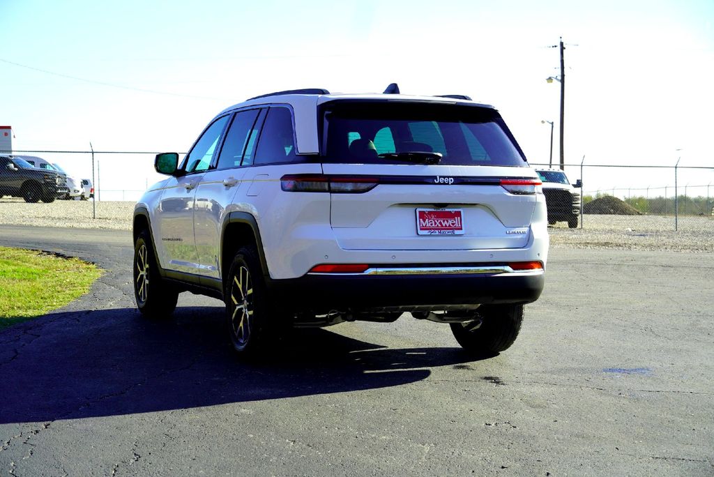 New Car 2025 Jeep Grand Cherokee  Limited For Sale Under $40,000 In Taylor, Texas