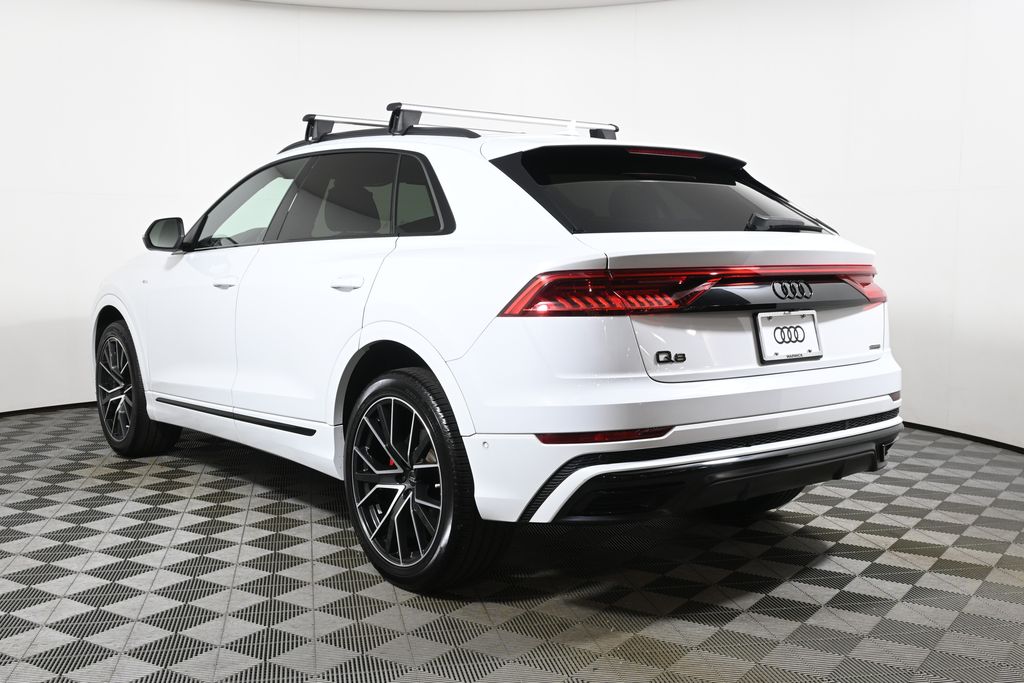 Thumbnail: 2022 Audi Q8 - 5