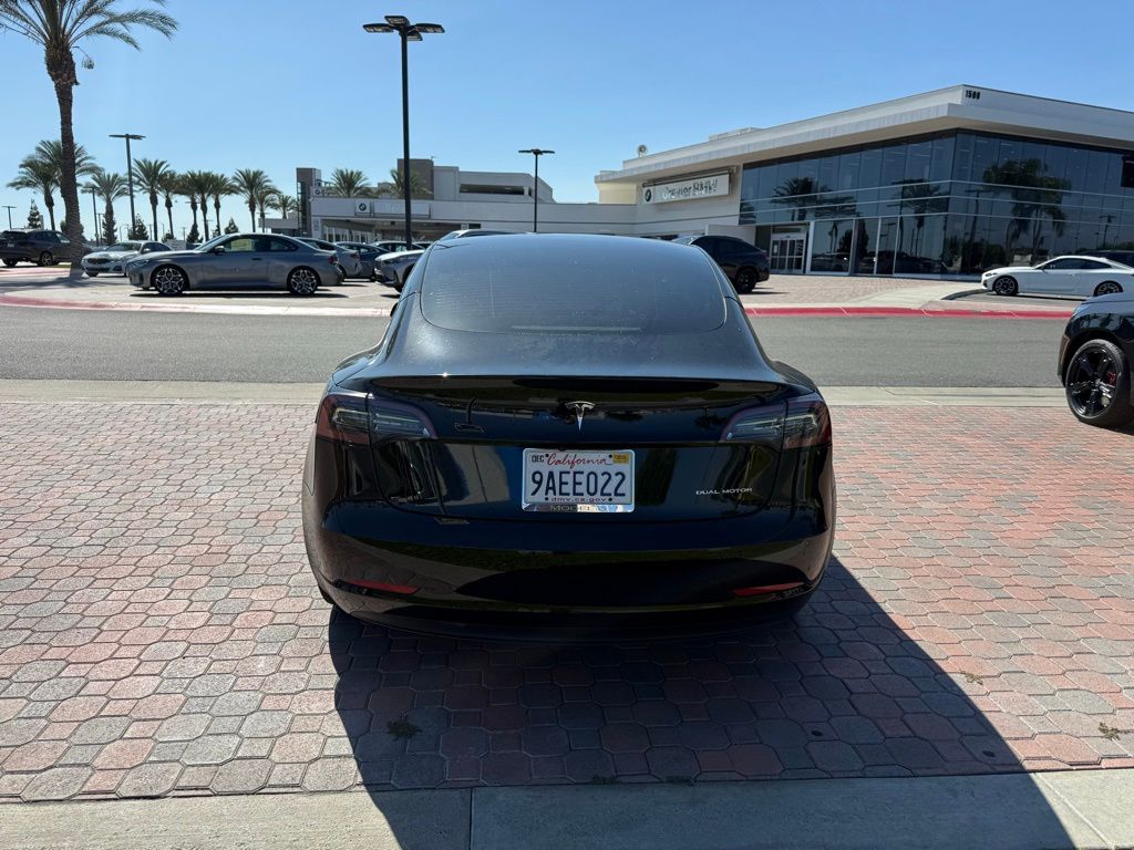 Thumbnail: 2022 Tesla Model 3 - 7