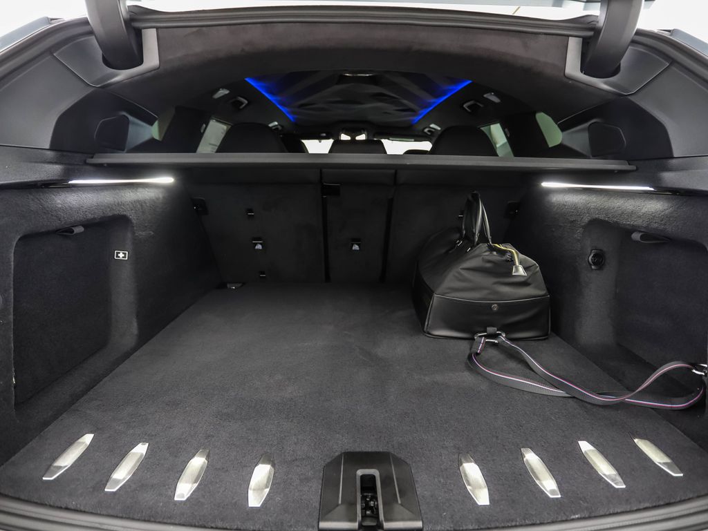 Thumbnail: 2026 BMW XM - 25