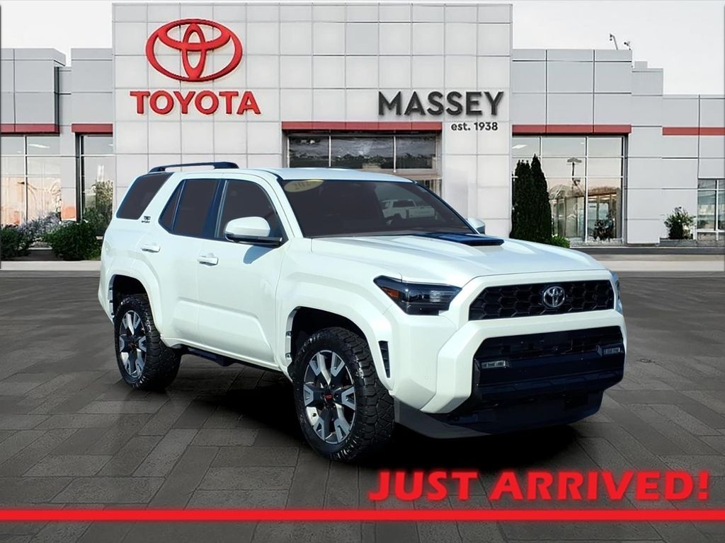 Pearl 2025 Toyota 4Runner SUV / Crossover Four-Wheel Drive 8-Speed Automatic