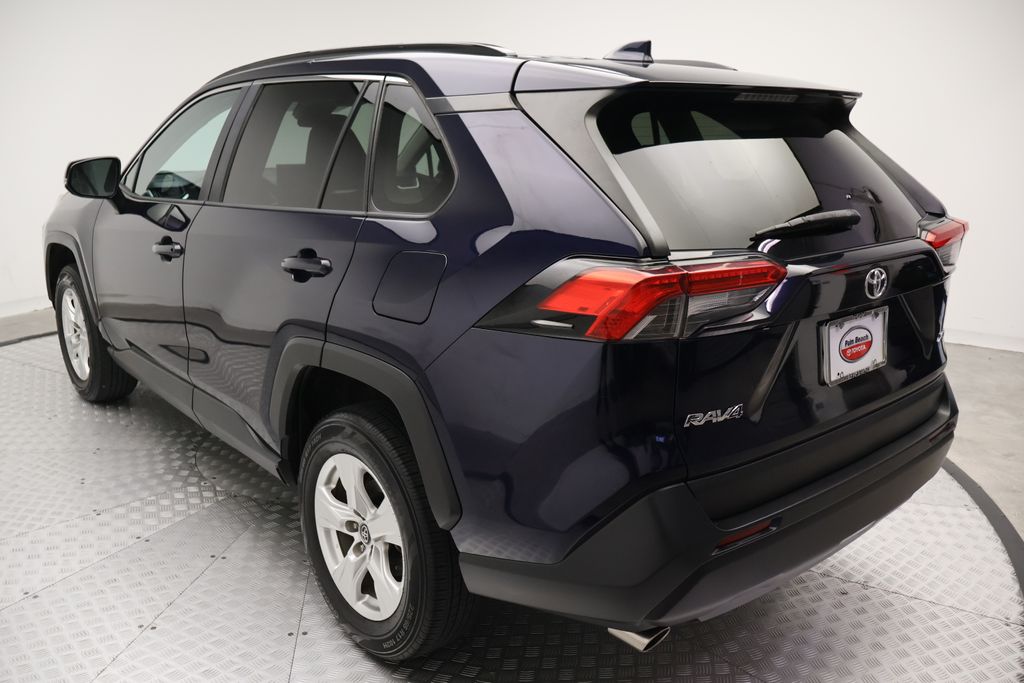 Thumbnail: 2021 Toyota RAV4 - 11