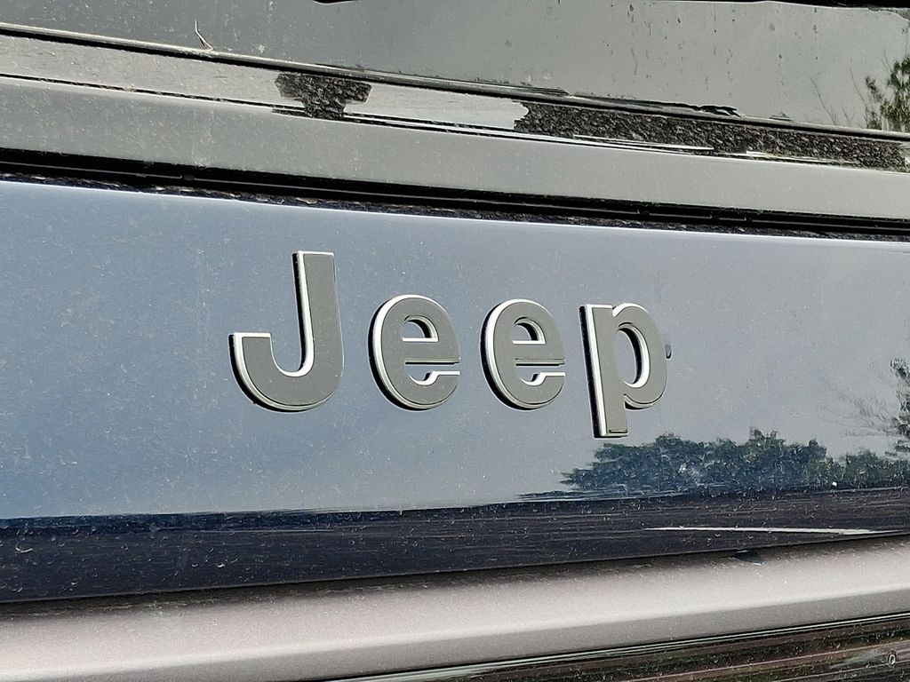 New 2026 Jeep Grand Wagoneer SUV