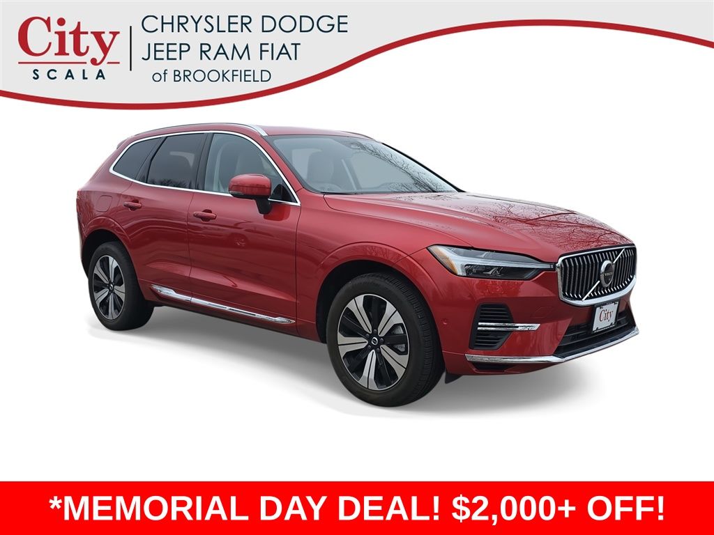 Fusion Red Metallic 2023 Volvo XC60 Recharge T8 Plus Bright Theme eAWD SUV / Crossover All-Wheel Drive Automatic