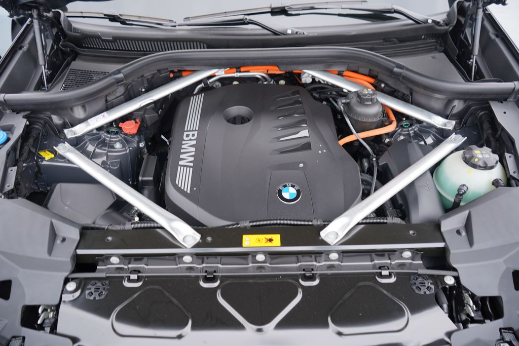 Thumbnail: 2026 BMW X5 - 22