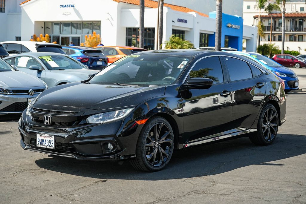 View vehicle photo 3