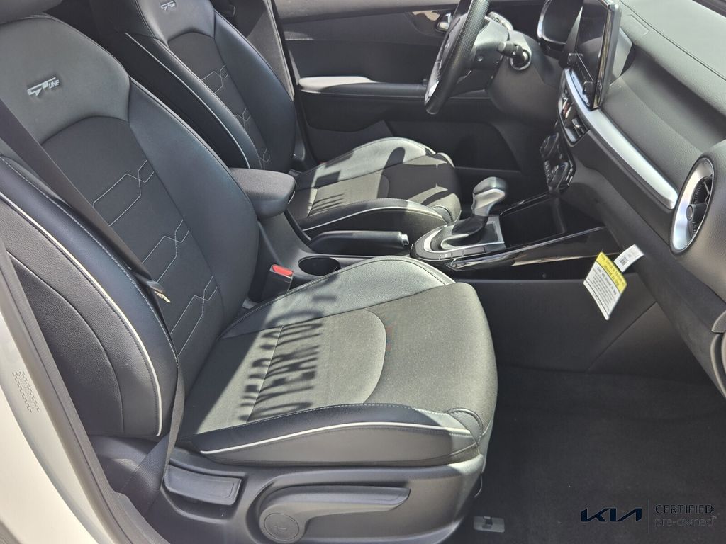 2022 Kia Forte - $17,490