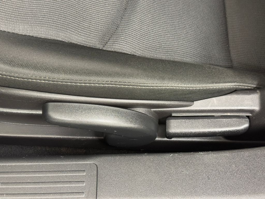 Used 2013 Gray Mazda Sport image 23