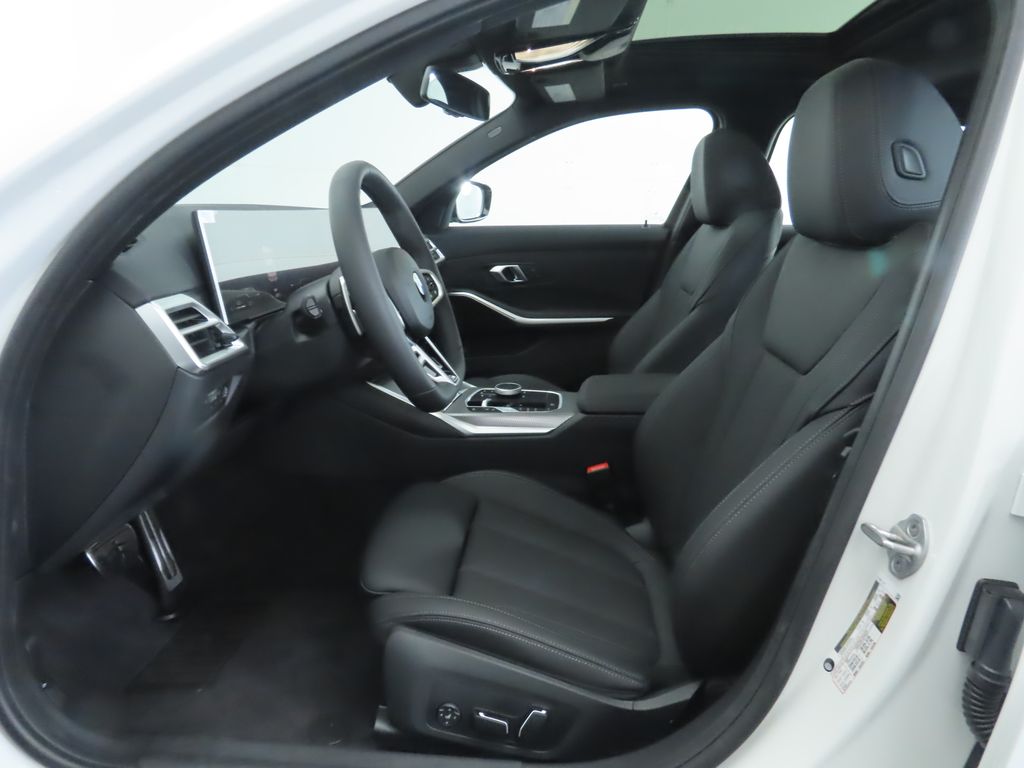 Thumbnail: 2026 BMW 3 Series - 20