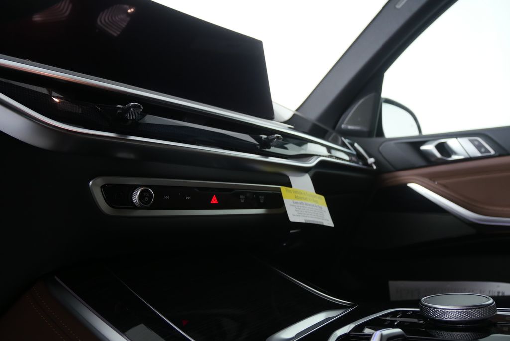 Thumbnail: 2026 BMW X5 - 19