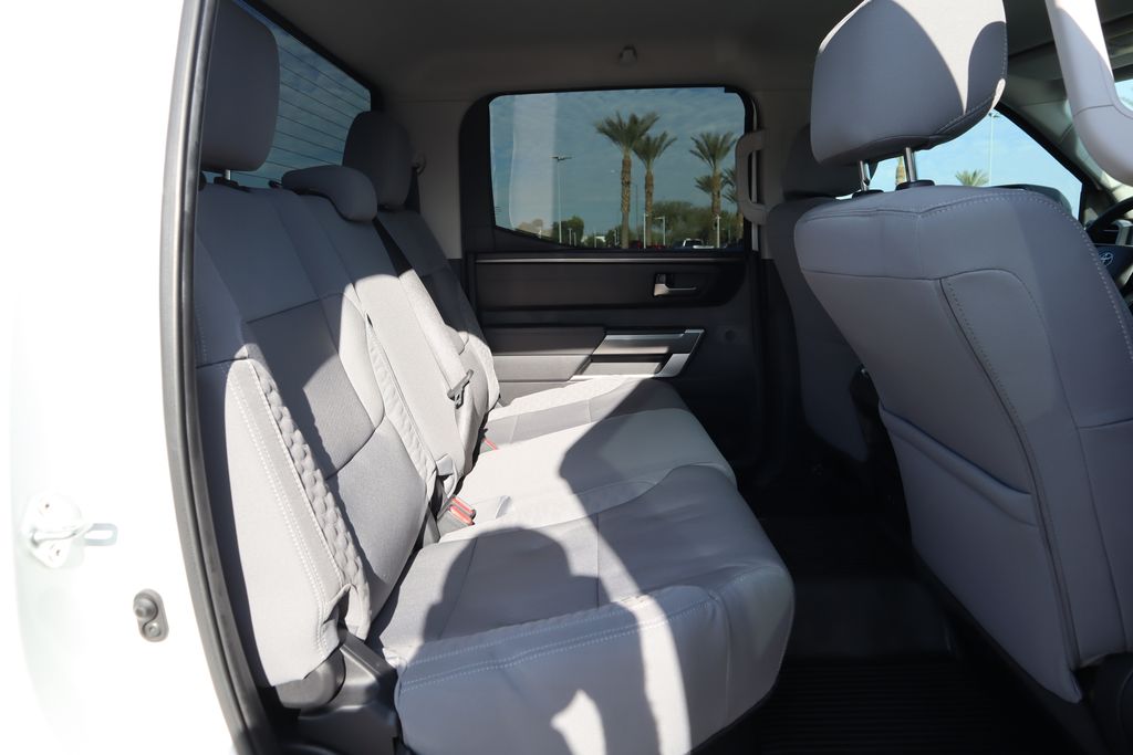 Thumbnail: 2024 Toyota Tundra - 21