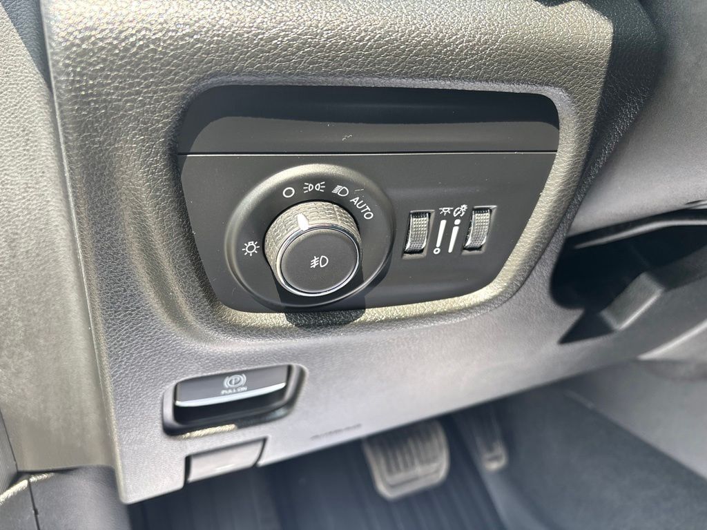 Used 2023 Jeep Grand Cherokee L SUV