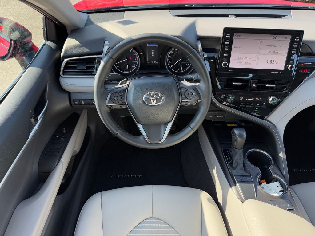 2023 Toyota Camry SE 16