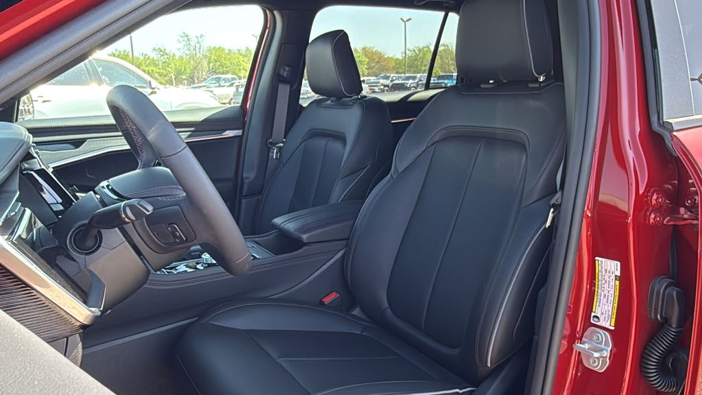 2025 Jeep Wagoneer S Limited - Photo 10