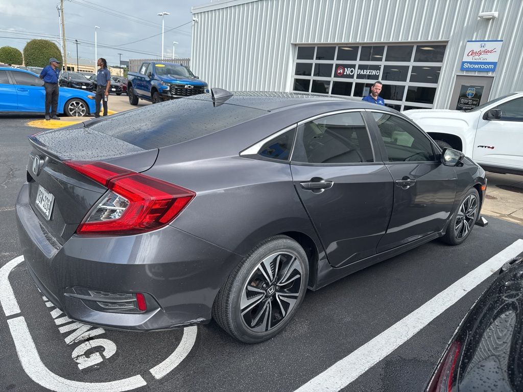 Thumbnail: 2018 Honda Civic - 3