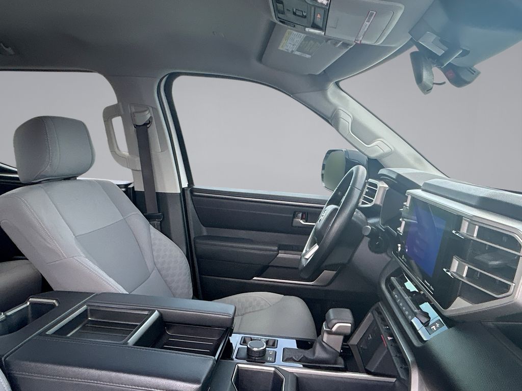 Thumbnail: 2023 Toyota Tundra - 16