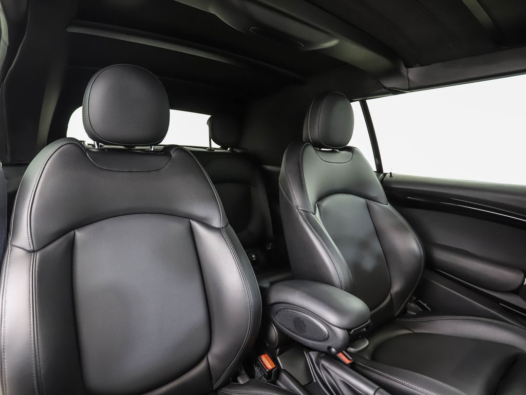 Thumbnail: 2020 MINI Cooper - 23