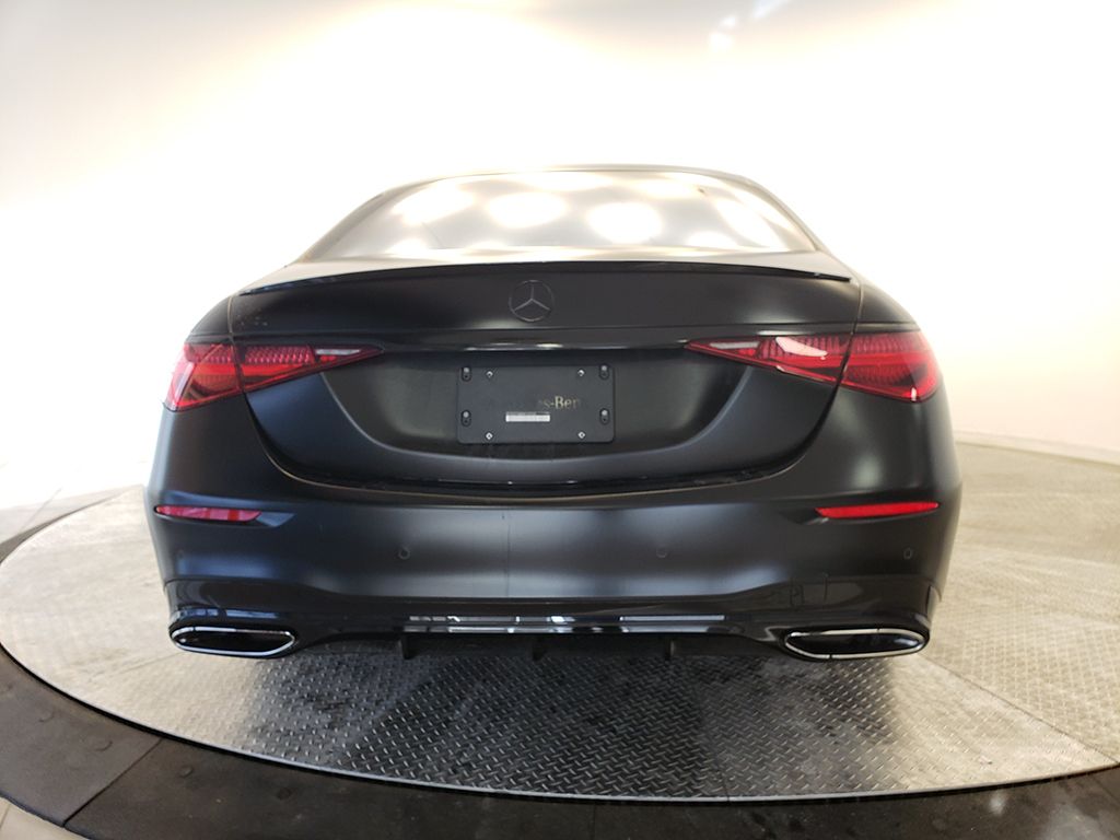 Thumbnail: 2022 Mercedes-Benz S-Class - 4