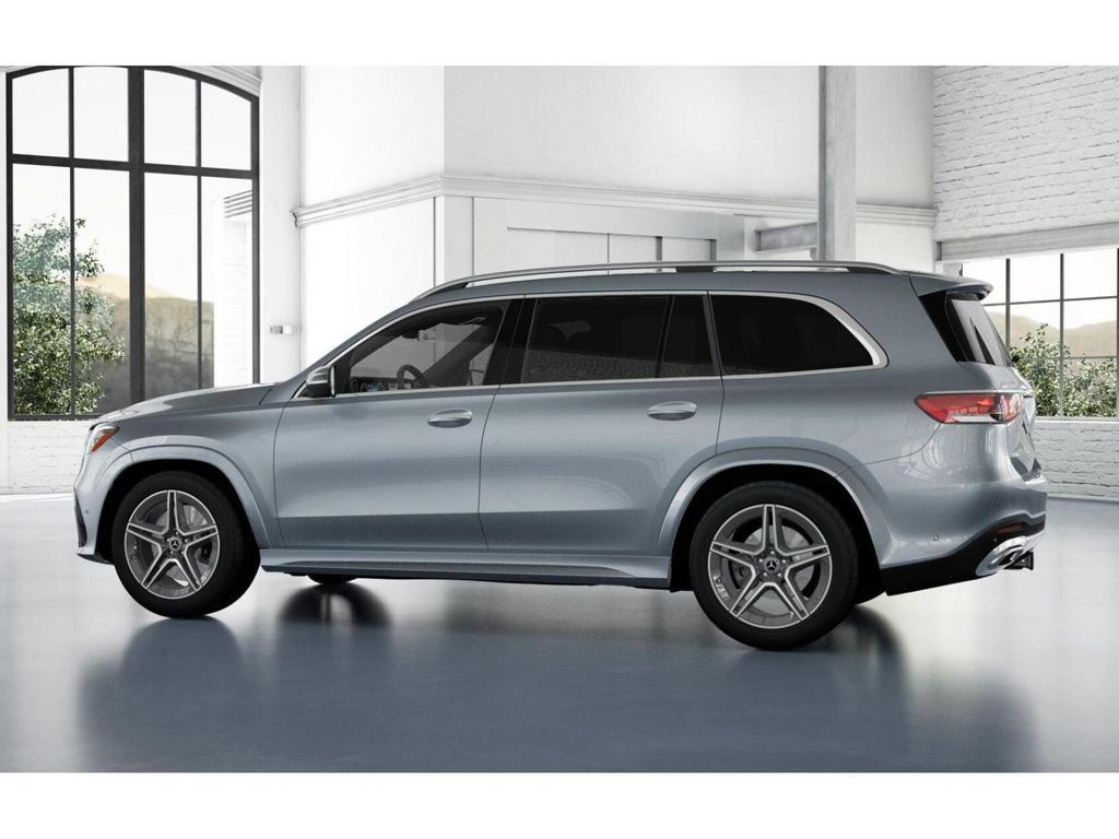 2025 Mercedes-Benz GLS GLS 450 32