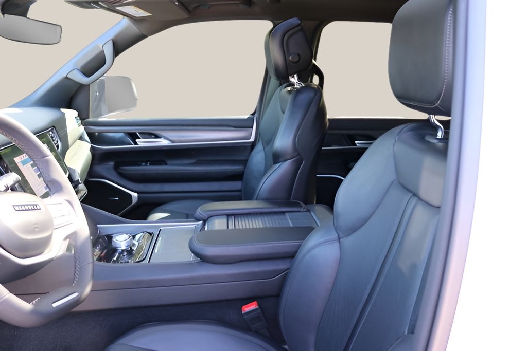 Used Car 2024 Jeep Wagoneer L  Series Ii For Sale Under $50,000 In Austin, Texas