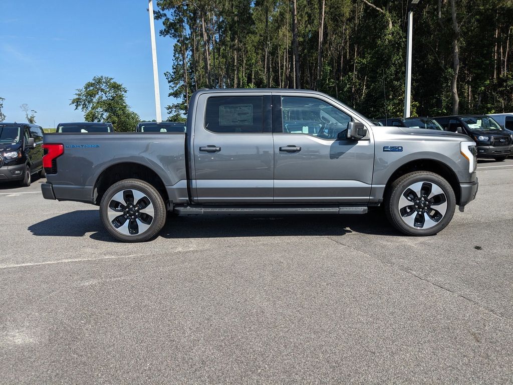 2025 Ford F-150 Lightning Platinum