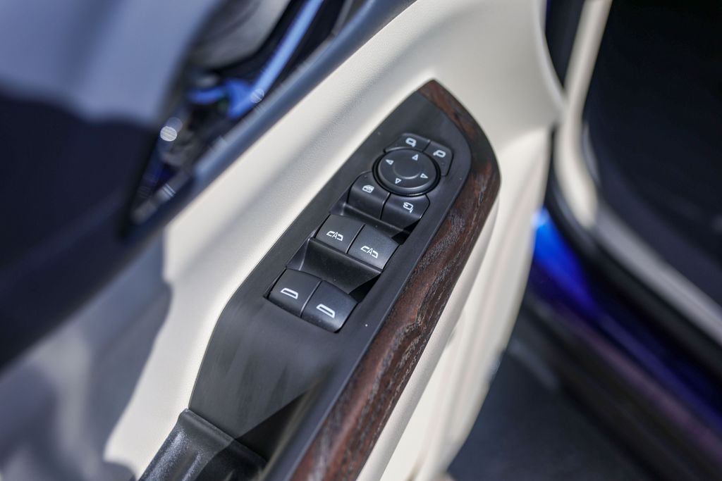 Used Car 2023 Gmc Acadia  Denali For Sale Under $35,000 In Austin, Texas