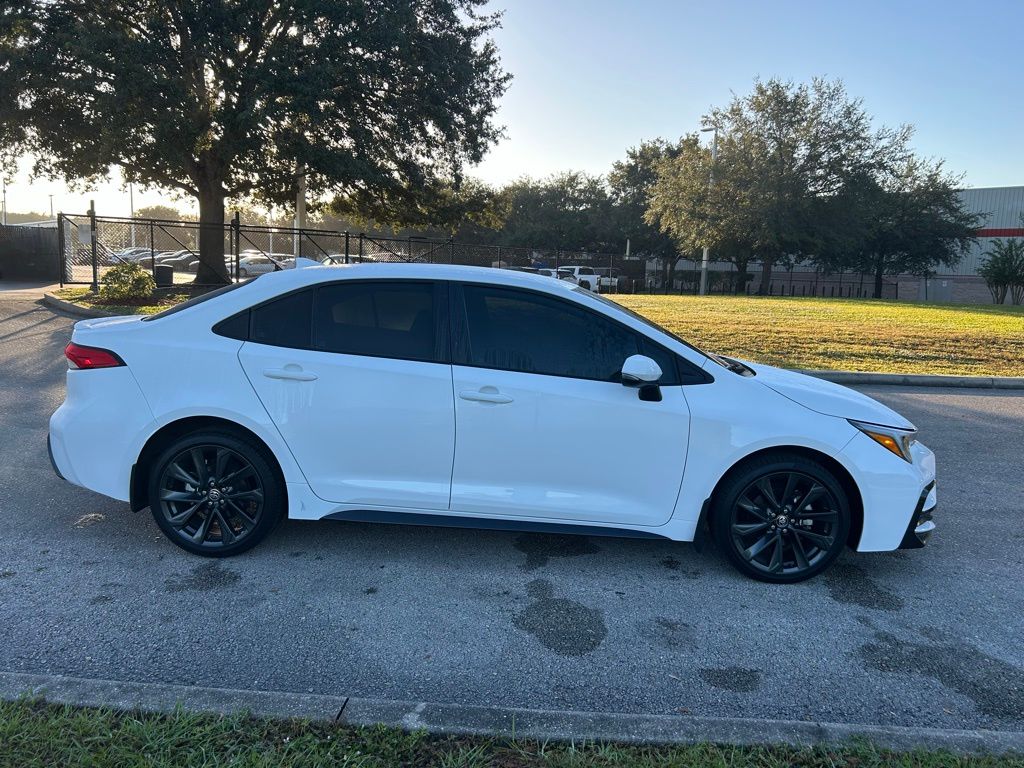 Thumbnail: 2024 Toyota Corolla - 6