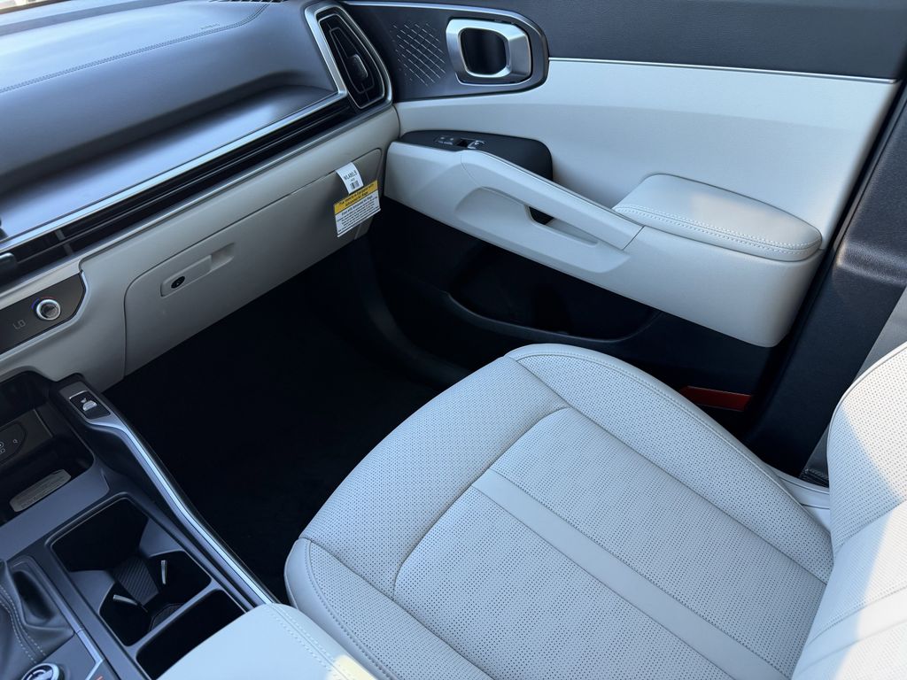 new 2026 Kia Sorento car, priced at $32,231