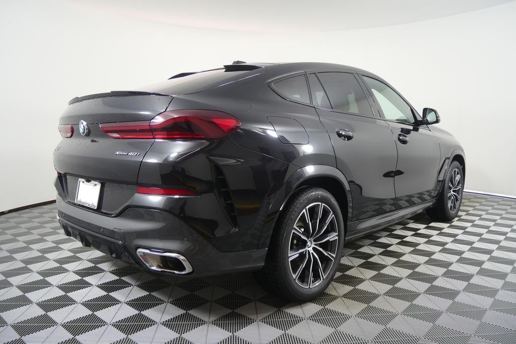 Thumbnail: 2025 BMW X6 - 3