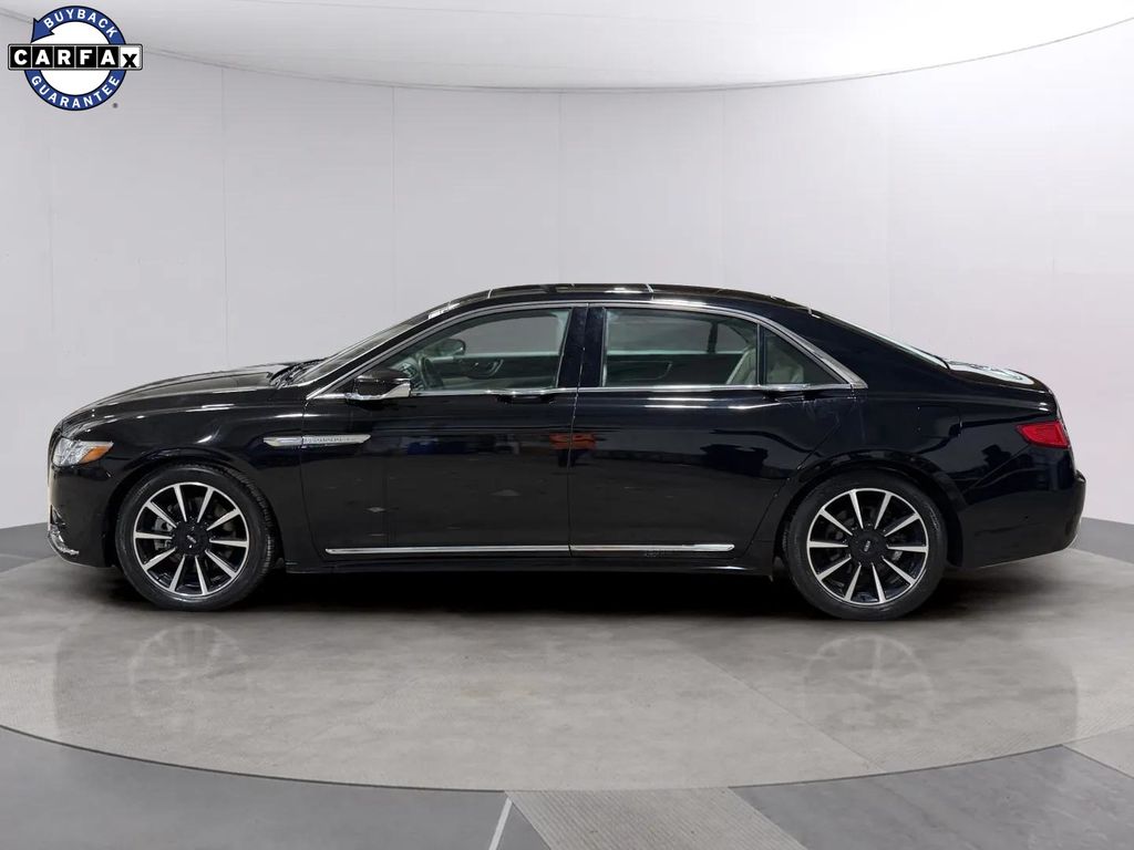 Used 2020 Black Lincoln Reserve image 6