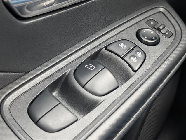 New 2025 Nissan Versa Sedan