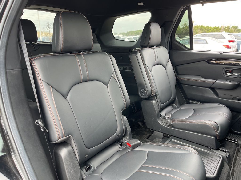 Thumbnail: 2025 Honda Pilot - 28