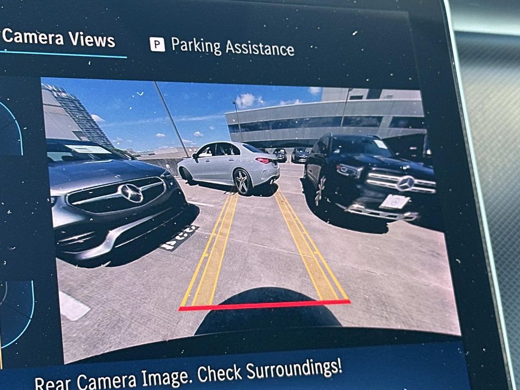Thumbnail: 2024 Mercedes-Benz C-Class - 21