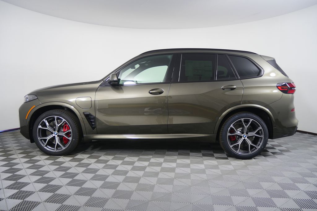 Thumbnail: 2026 BMW X5 - 6